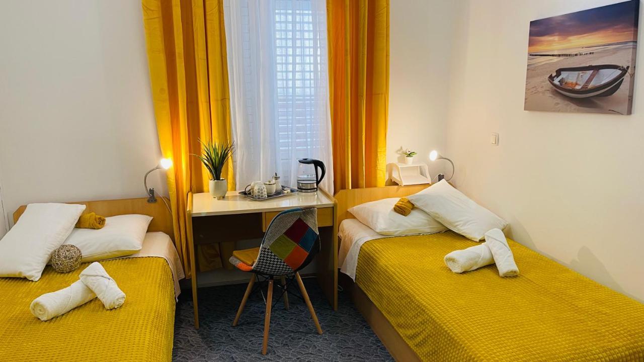 Apartmens And Rooms Madunic V Сплит Екстериор снимка