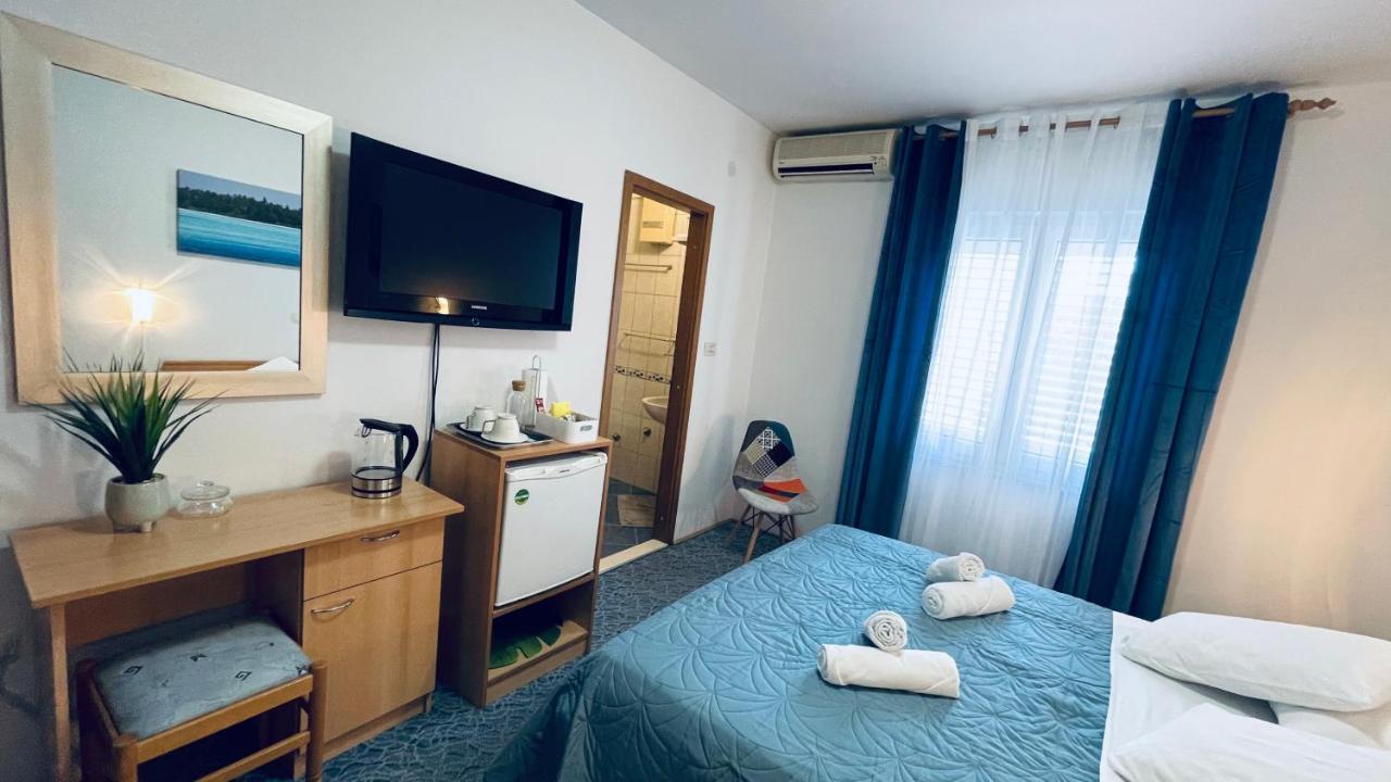 Apartmens And Rooms Madunic V Сплит Екстериор снимка
