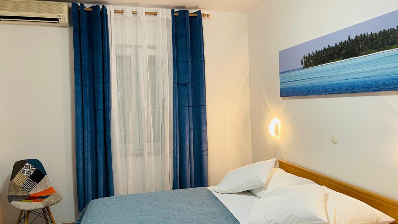 Apartmens And Rooms Madunic V Сплит Екстериор снимка