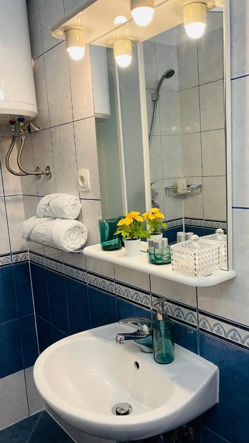 Apartmens And Rooms Madunic V Сплит Екстериор снимка