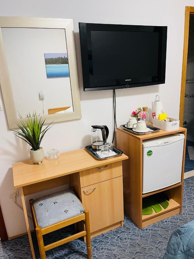 Apartmens And Rooms Madunic V Сплит Екстериор снимка
